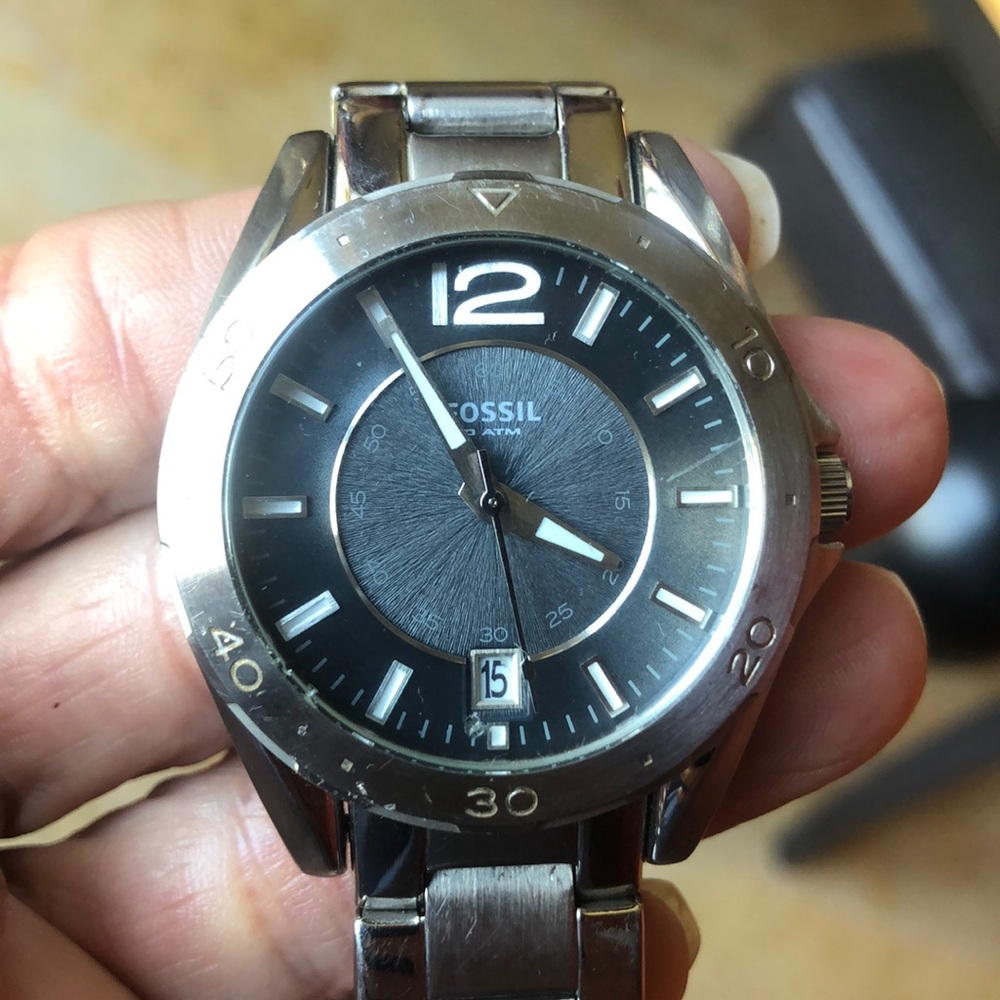 Men’s FOSSIL watch - Picture 3 of 5